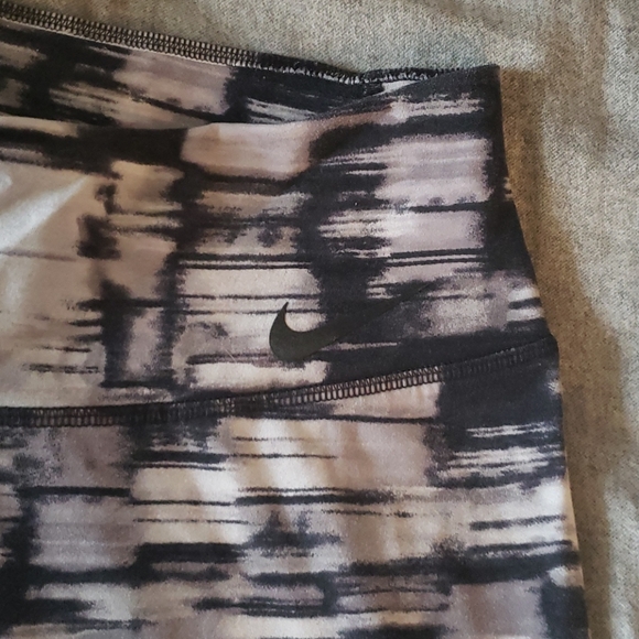 Nike 3/4 tights - Picture 3 of 5
